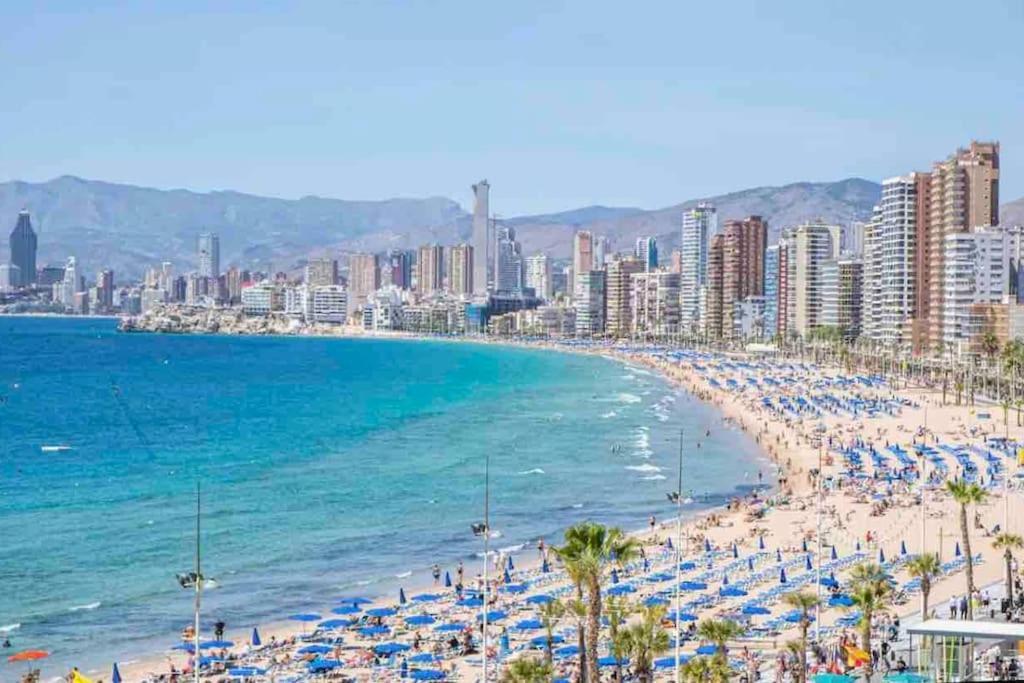 Piso 21 Unico A Pie De Playa En Esquina Apartment Benidorm Exterior photo